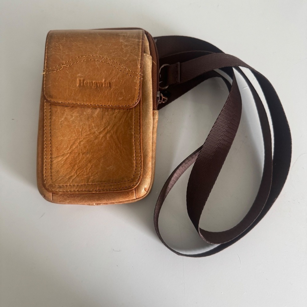 Hengwin Mens Brown Leather Crossbody Bag Phone Holster Belt Loop Travel Pouch